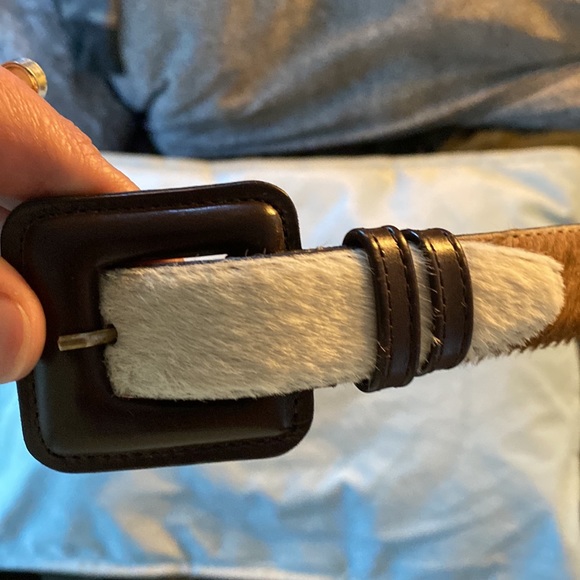 Like New⭐️calf hair on leather designer belt fits up to 36” - Picture 3 of 6